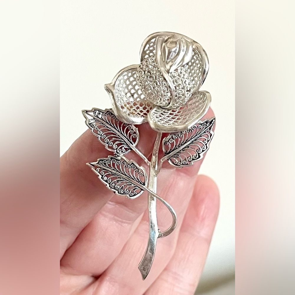 Vintage sterling rose brooch - Picture 3 of 11